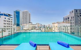 Celina Hotel & Apartment
